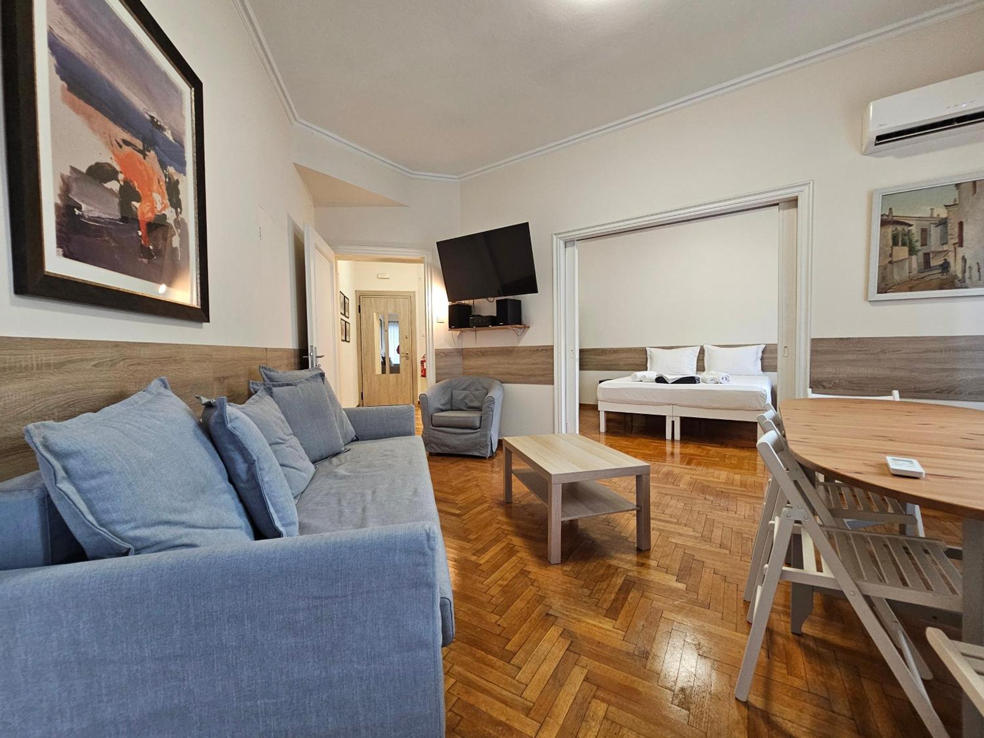 Apartment City's Corner Spot By Yha
