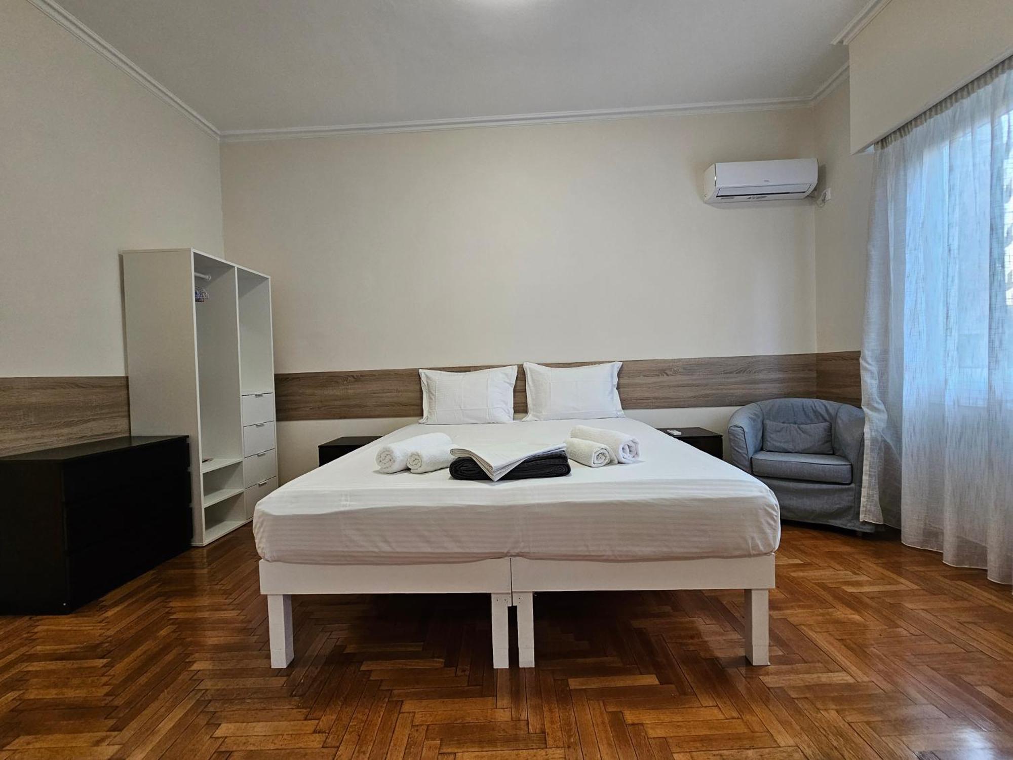 City's Corner Spot By Yha Apartment Athens